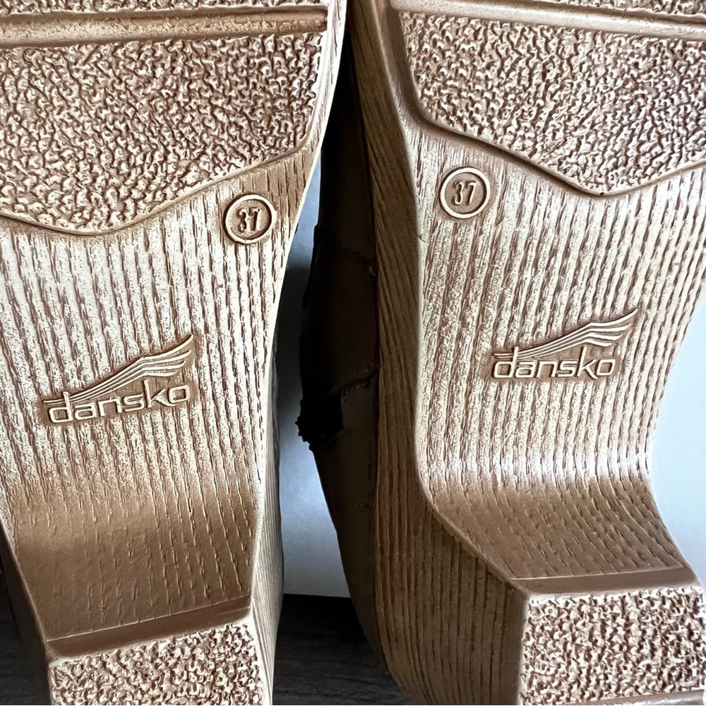 Dansko Maria Waterproof Taupe Leather Ankle Boots NIB – Women’s Size 37 / 6.5-7 - Picture 11 of 11